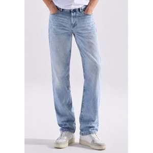 Mavi M00202A3987 Hunter Classic Denim Buz Mavisi Jean Pantolon Erkek Kot Pantolon