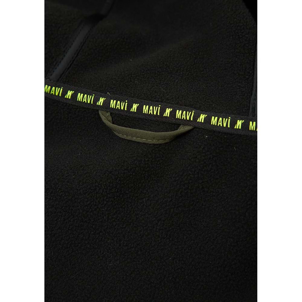 Mavi M0110848-71545 Mavi Su İtici Pro-Tech Water-Replent Kapüşonlu Spandex Erkek Mont