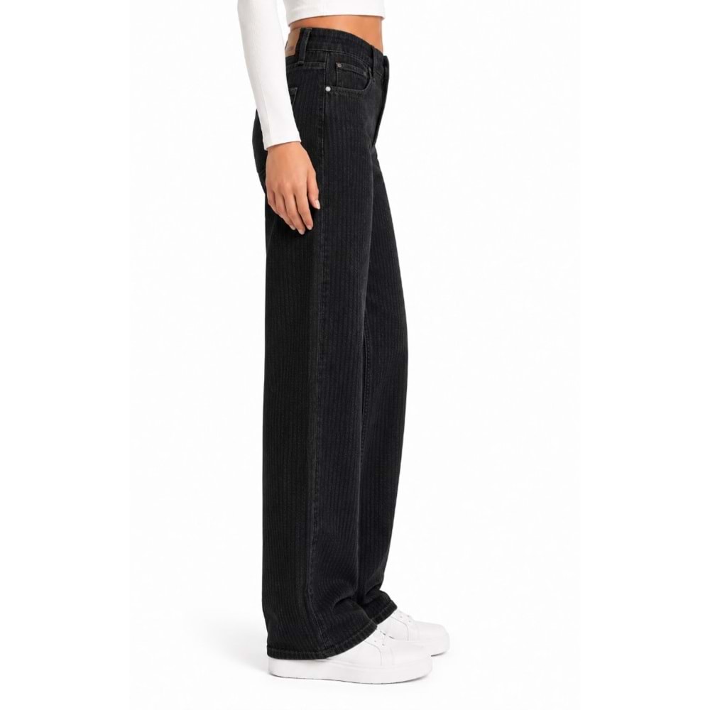 Mavi M1010600-A3668 Dokuma Pantolon Bol Kesim Düz Paça Jean Kadın Kot Pantolon