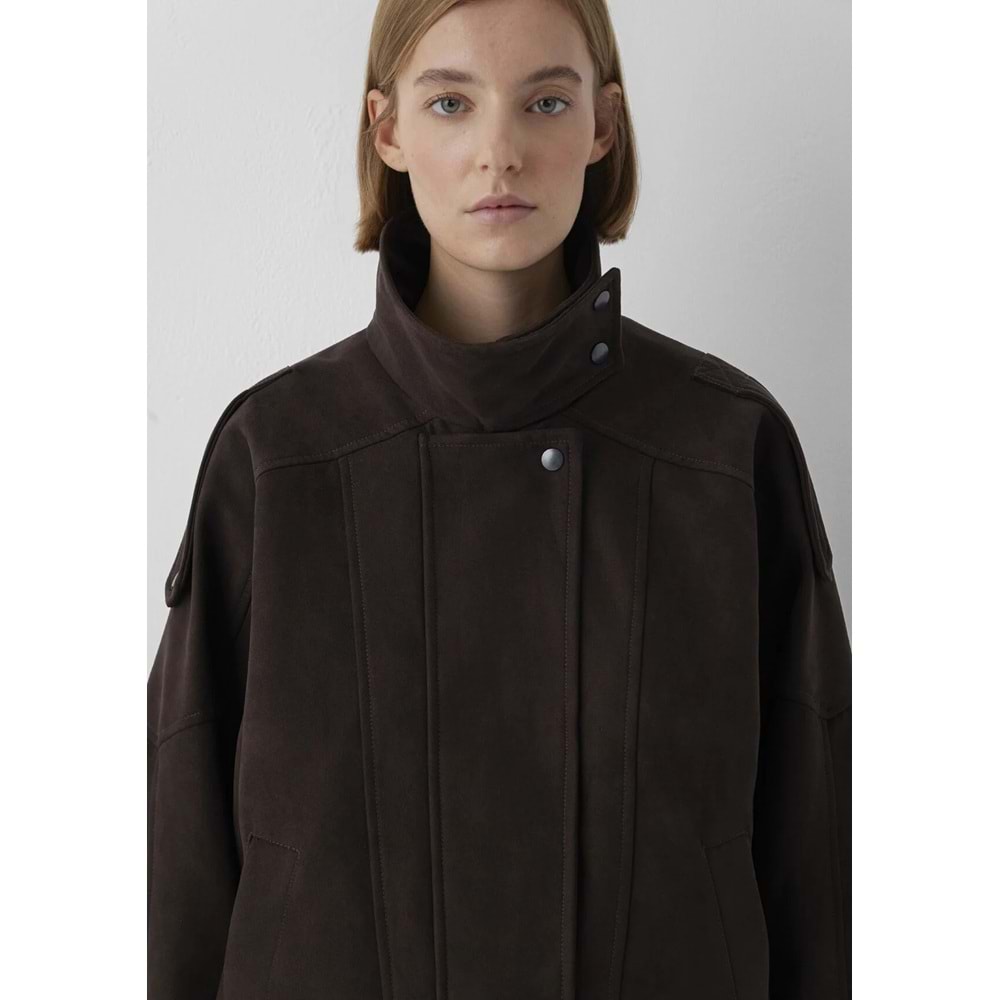 Mavi M1110904-70221 Kısa Trençkot Ceket Kadın Mont