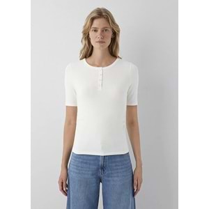 Mavi M1614120-80194 Mavi Düğme Detaylı T-Shirt Kadın Tişört
