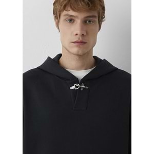 Mavi M0S20144-82908 Mavi Kapüşonlu Demir Detaylı Erkek Sweatshirt