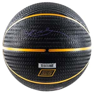Nike Kobe Bryant İmzalı Seri İndoor/Outdoor 7 Numara Unisex Basketbol Topu