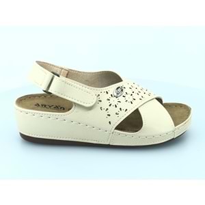 Aryan D.r Tavsiyeli Ortapedik Kadın Sandalet