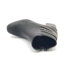 Asya Arkası Şerit Taş Kemerli Kısa Topuklu Kadın Bot