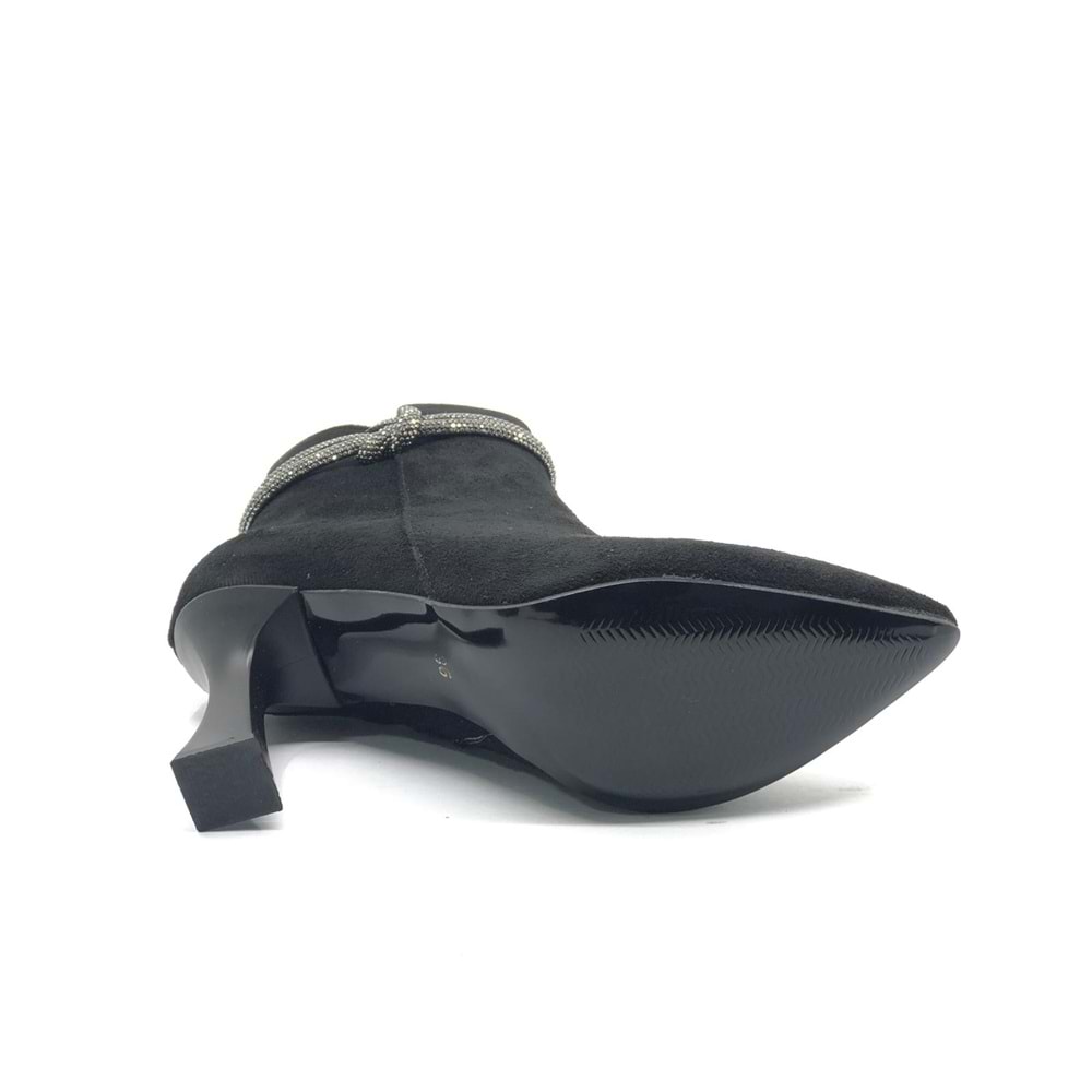 Feles Düğüm Taş Detaylı Kadeh Topuk Kadın Bot