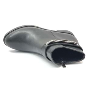 Mehtap Taş Dekolteli Düz Kaymaz Taban Kadın Bot