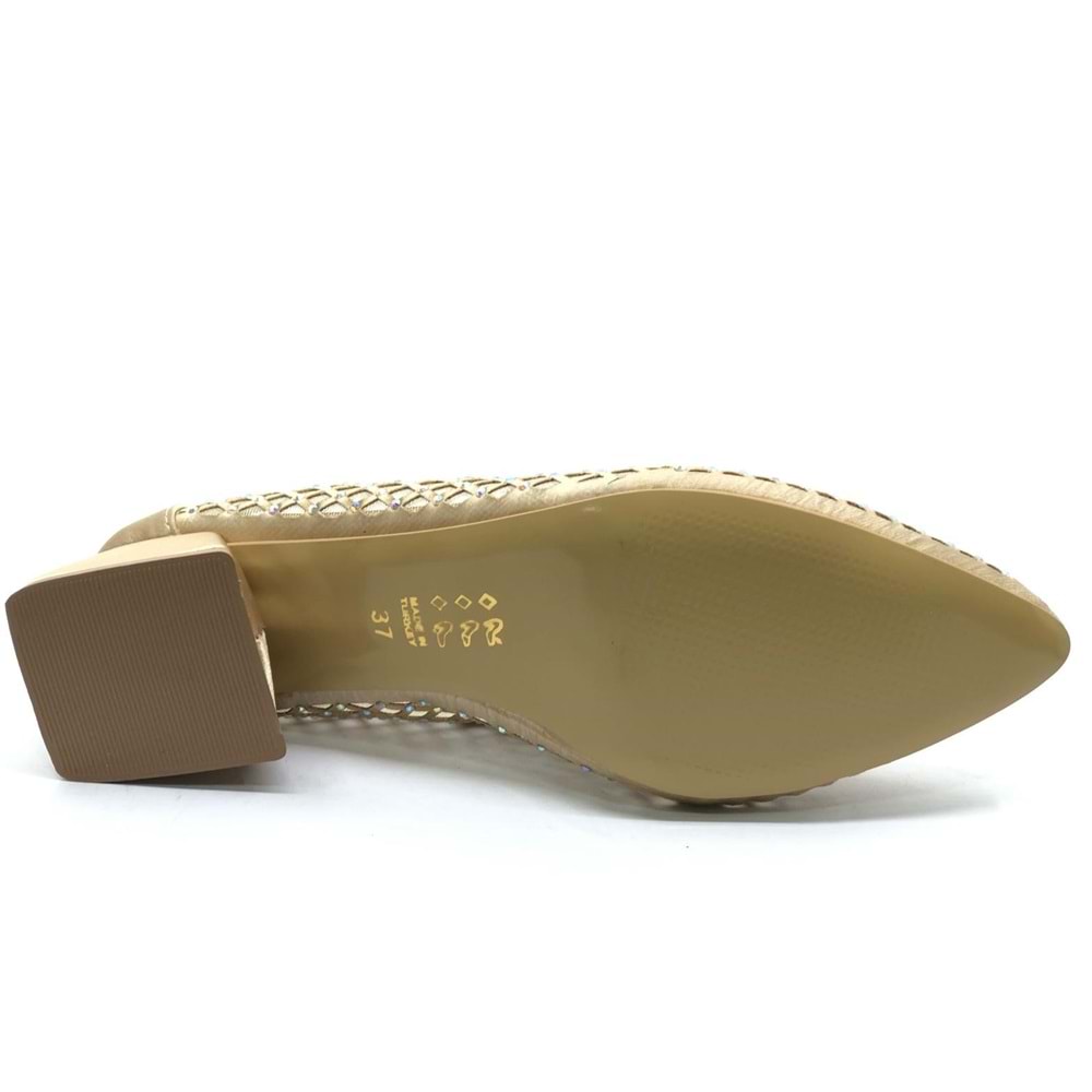 Seribo Dantel Taş Detaylı Kısa Topuklu Kadın Babet Ayakkabı