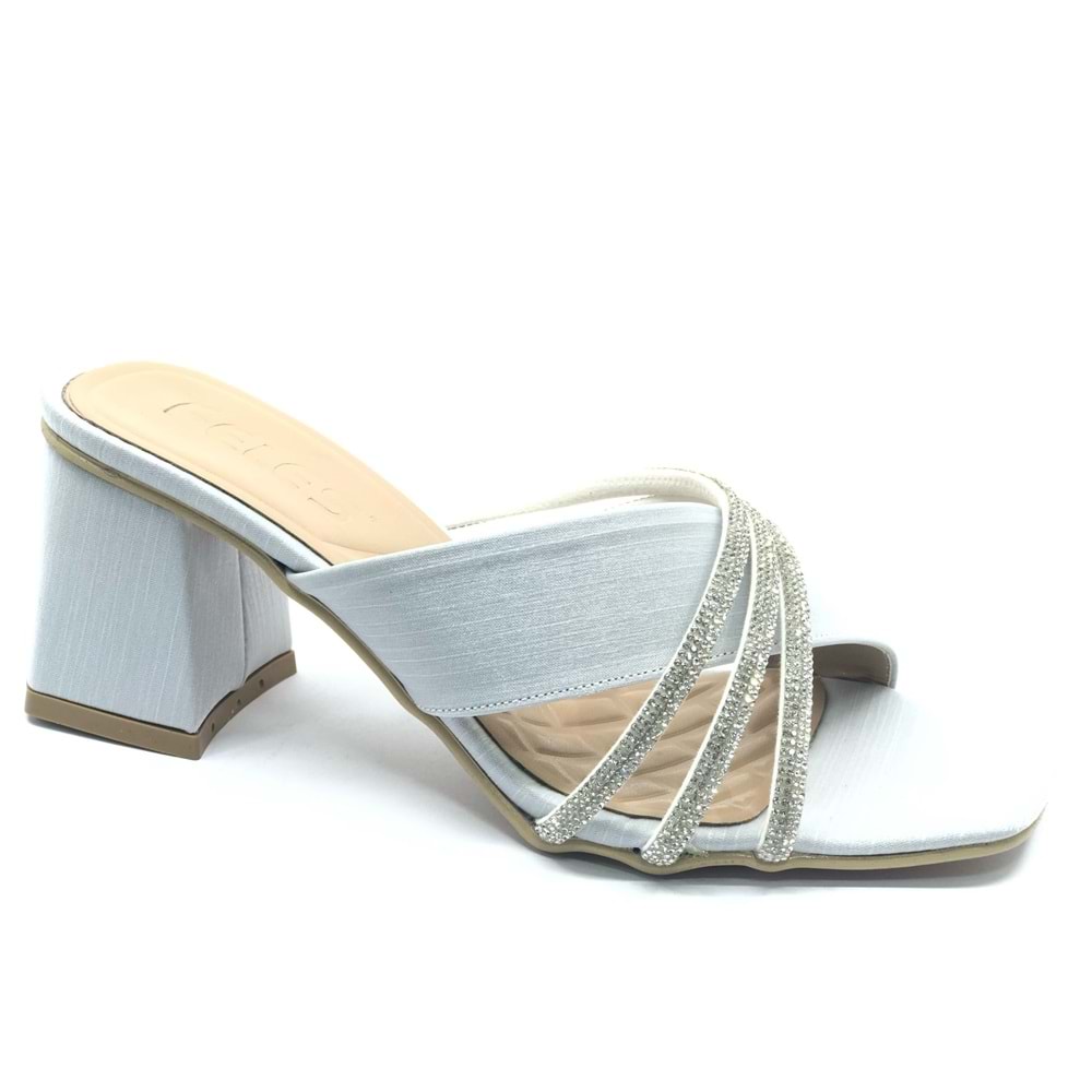 Feles Saten Şerit Desenli Topuklu Kadın Terlik