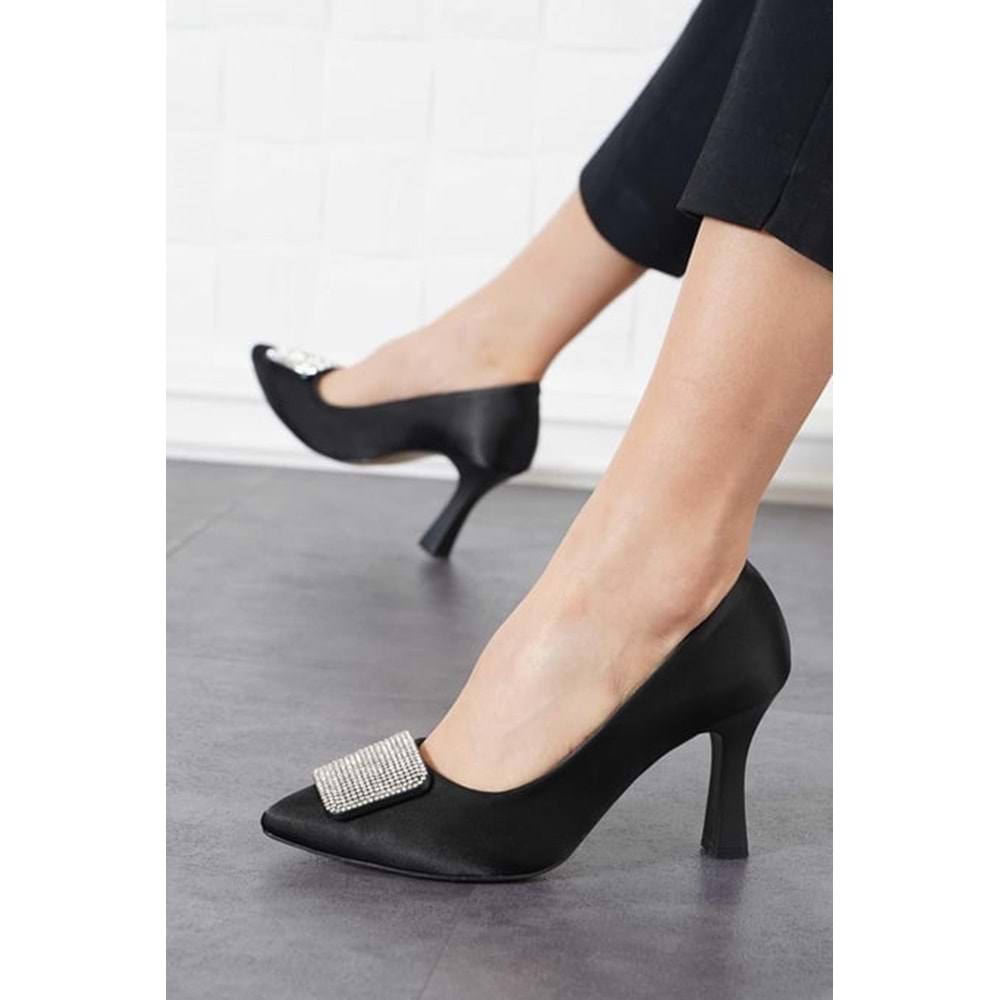 Feles Toka Taş Detaylı Stiletto Kadın Topuklu Ayakkabı