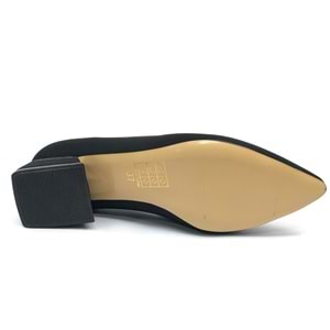 Feles Toka Detaylı Kısa Topuklu Kadın Babet Ayakkabı