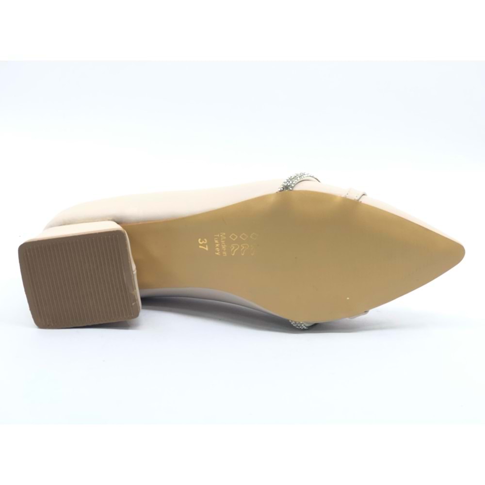 Mehtap Taş Detaylı Kısa Topuklu Kadın Babet Ayakkabı