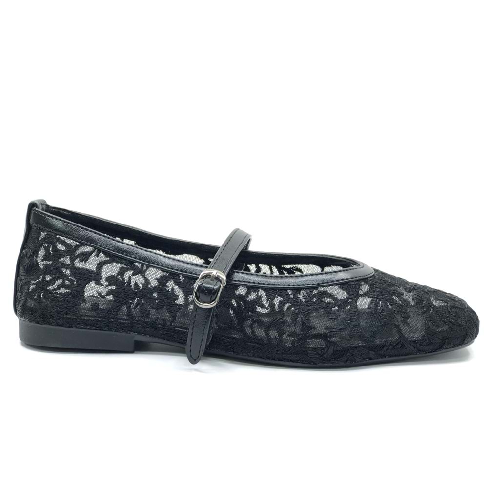 Feles Dantel Detaylı Küt Burun Kadın Babet Ayakkabı