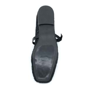 Feles Dantel Detaylı Küt Burun Kadın Babet Ayakkabı