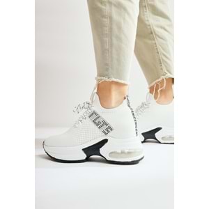 Kocamanlar 48564014 Sneaker Gizli Topuk Kadın Spor Ayakkabı