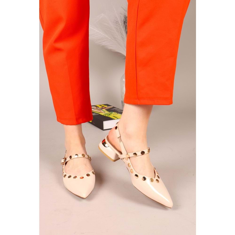 Feles Sarı Pul Detaylı Arkası Açık Kadın Babet Ayakkabı