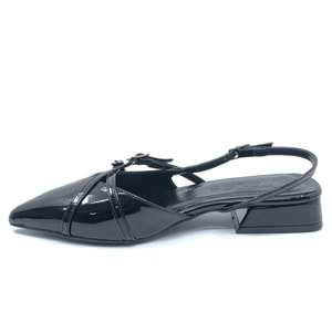 Feles Toka Detaylı Kısa Topuklu Arkası Açık Kadın Babet Ayakkabı