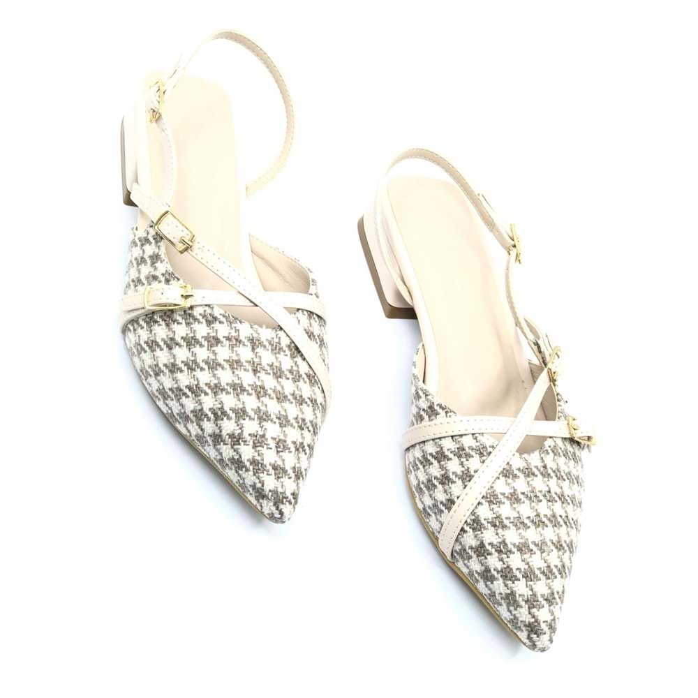 Feles Toka Detaylı Kısa Topuklu Arkası Açık Kadın Babet Ayakkabı