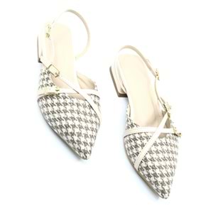 Feles Toka Detaylı Kısa Topuklu Arkası Açık Kadın Babet Ayakkabı