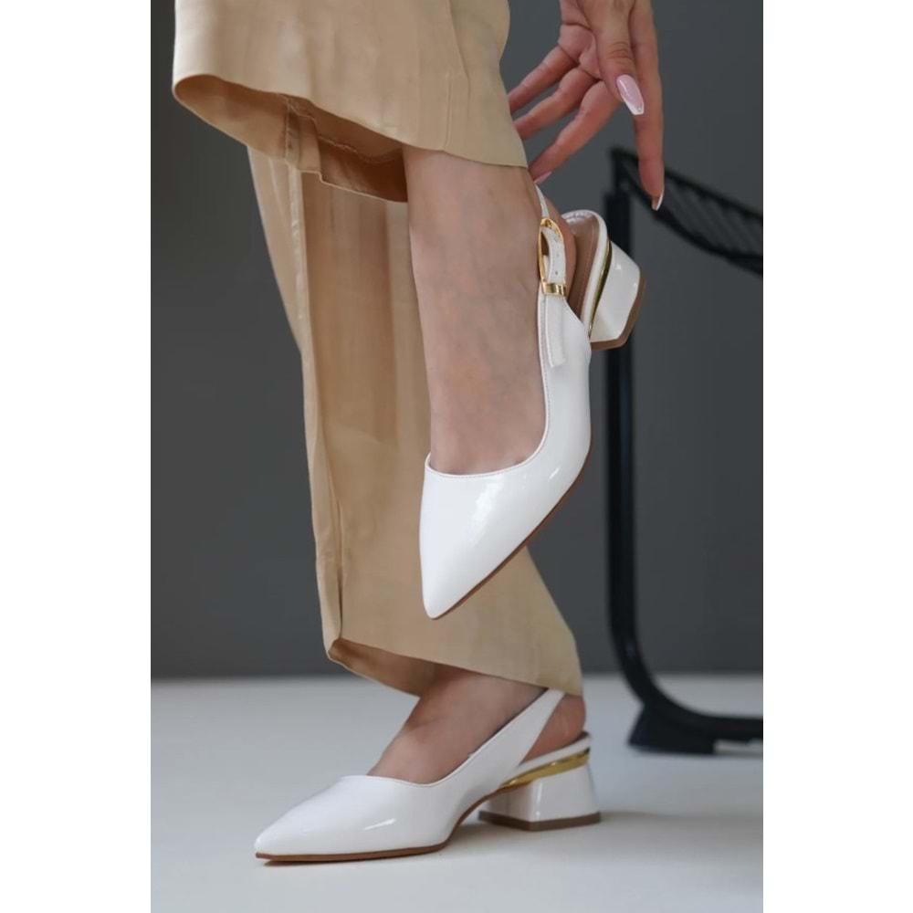 Feles Toka Detaylı Topuklu Arkası Açık Klasik Kadın Topuklu Ayakkabı Ayakkabı