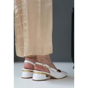 Feles Toka Detaylı Topuklu Arkası Açık Klasik Kadın Topuklu Ayakkabı Ayakkabı