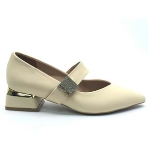 Feles Sivri Burun Toka Detaylı Kadın Topuklu Ayakkabı