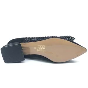 Feles Dantel Kurdela Toka Detaylı Kadın Klasik Ayakkabı