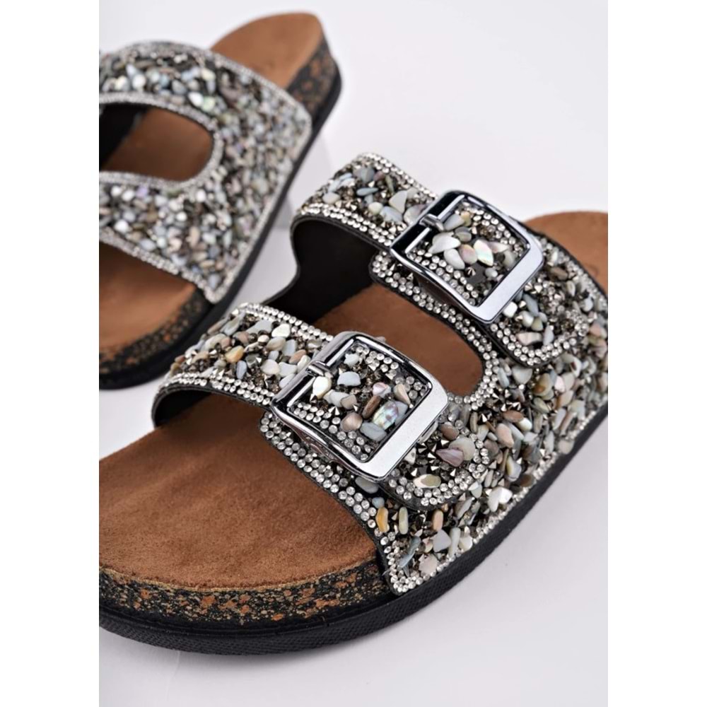 Feles Çift Toka Mantar Taban Taş Detaylı Kadın Terlik