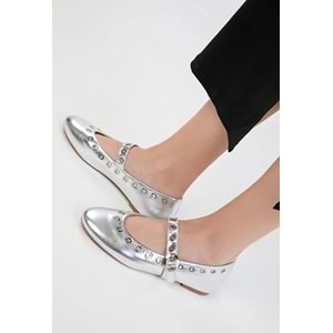 Feles Zımba Detaylı Kadın Babet Ayakkabı