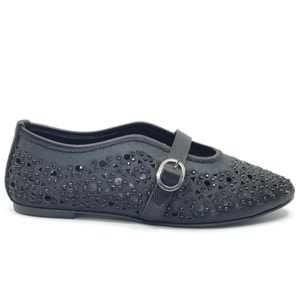 Feles Delik Taş Detaylı Kadın Babet Ayakkabı