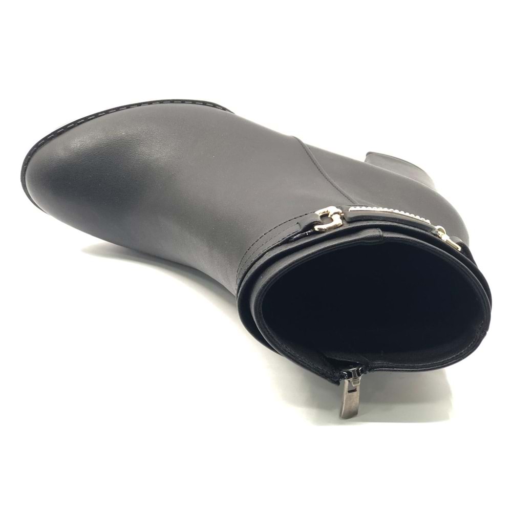 Feles Yanı İnce Taş Tokalı Klasik Topuklu Kadın Bot