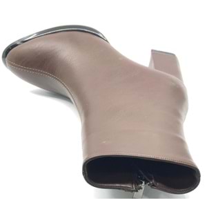 Feles Dikiş Detaylı Klasik Topuklu Kadın Bot