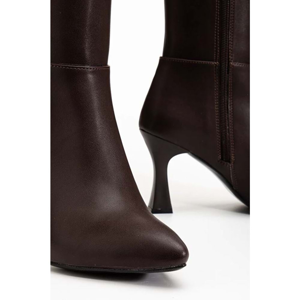 Feles Diz Altı Topuklu Sivri Burun Kadın Çizme