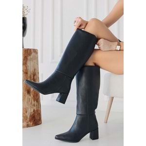 Seribo Sivri Burun Fermuarsız Kadın Çizme