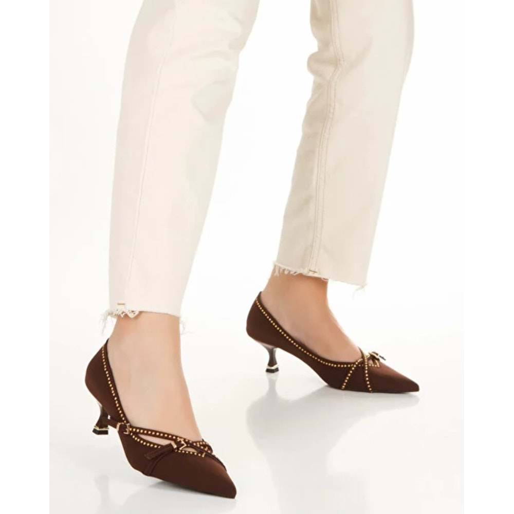 Feles Zımba Toka Detaylı Stiletto Kadın Ayakkabı