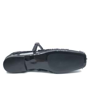 Feles Kemer Toka İnci Taş Detaylı Fileli Küt Burun Kadın Babet Ayakkabı