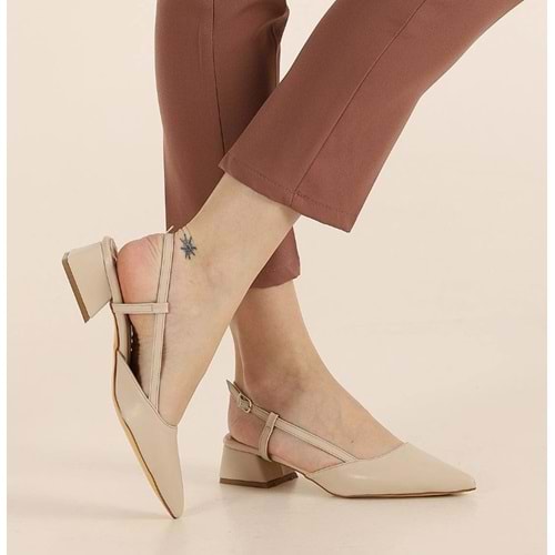 Mehtap Arkası Açık Fiyonk Detaylı Klasik Kadın Topuklu Ayakkabı