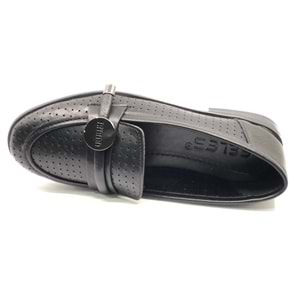 Feles Toka Detaylı Kadın Babet Ayakkabı