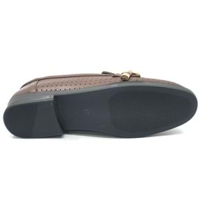 Feles Toka Detaylı Kadın Babet Ayakkabı