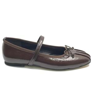 Feles Kemer Fiyonk Detaylı Kadın Babet Ayakkabı