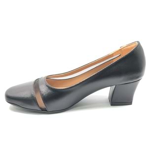 Feles Tül Detaylı Küt Burun Topuklu Kadın Ayakkabı