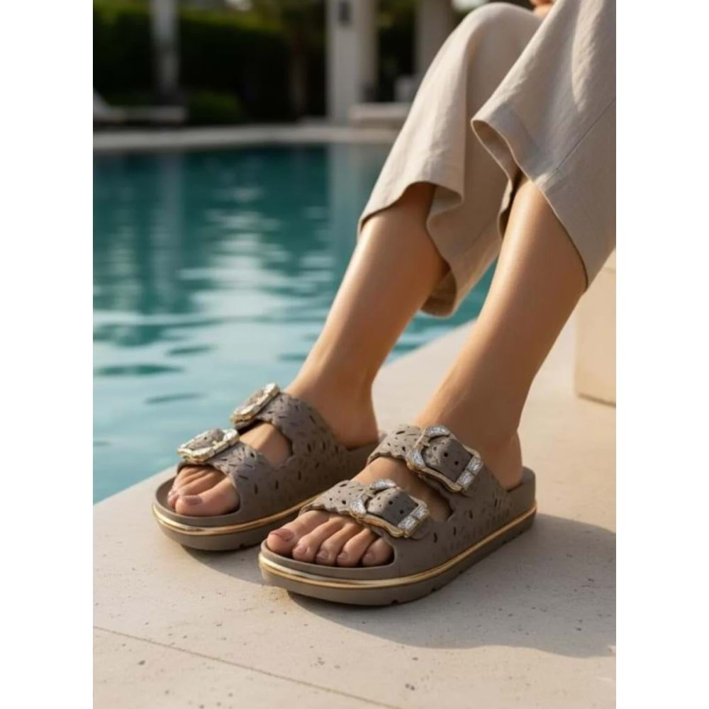 Kocamanlar E490 Ortapedik Kadın Terlik