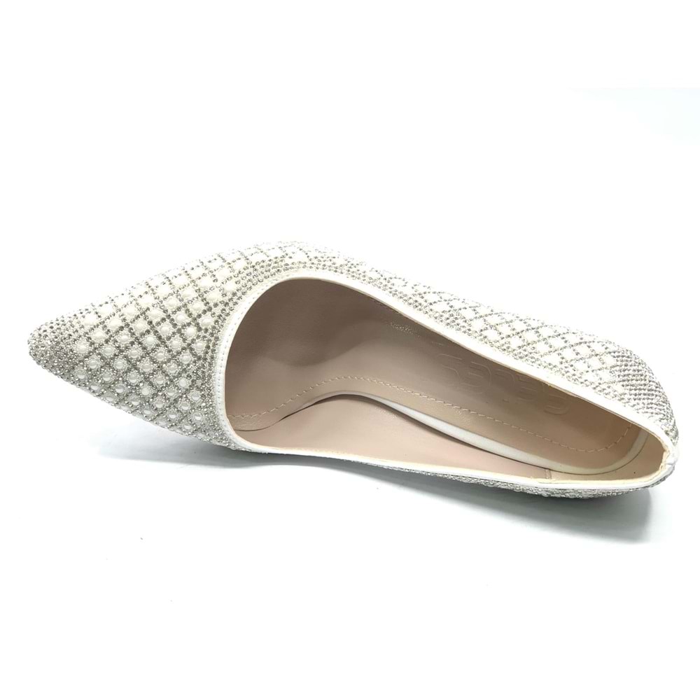 Feles İnci Taş Detaylı Gelinlik Ayakkabısı Kadın Sitiletto