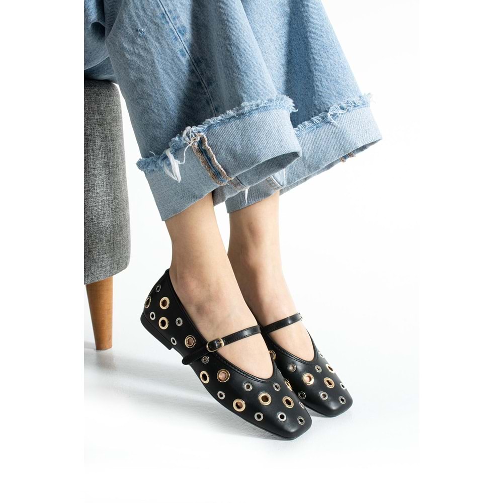 Feles Derlik Zımba Detaylı Kadın Babet Ayakkabı