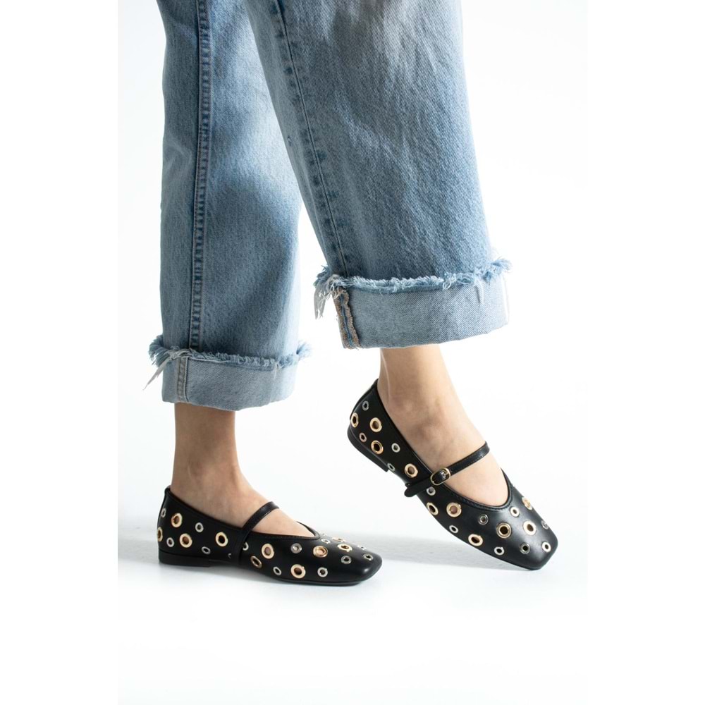 Feles Derlik Zımba Detaylı Kadın Babet Ayakkabı